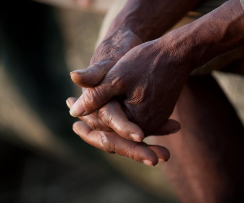 Pormenor das mãos de um habitante local, Ilha do Príncipe